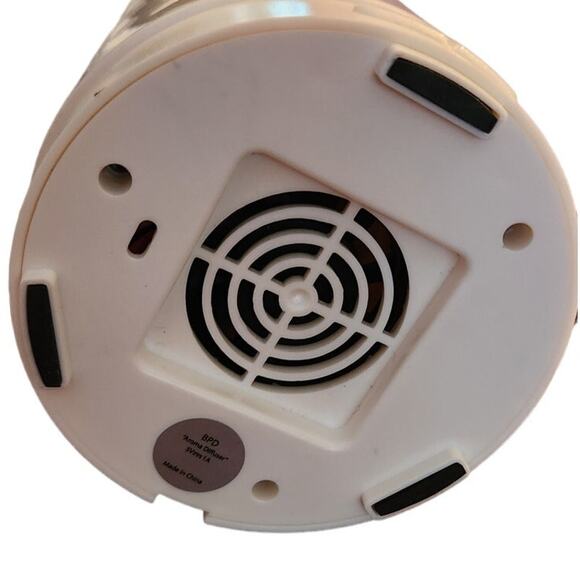 Create Room Defuser and Essential Oil Set Used but only drops 99% Full - Picture 5 of 11